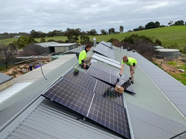 Professional electrical services by Solairlec
